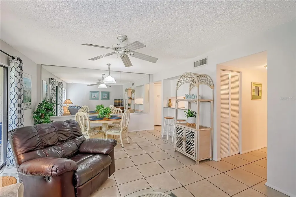 6157 Midnight Pass Road Sarasota FL 34242