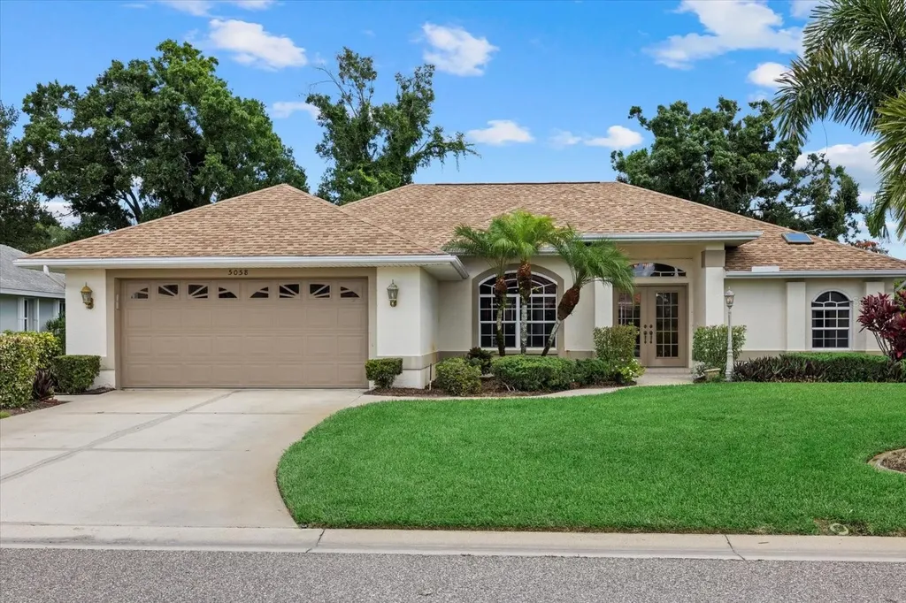 5058 Southern Pine Circle Venice FL 34293