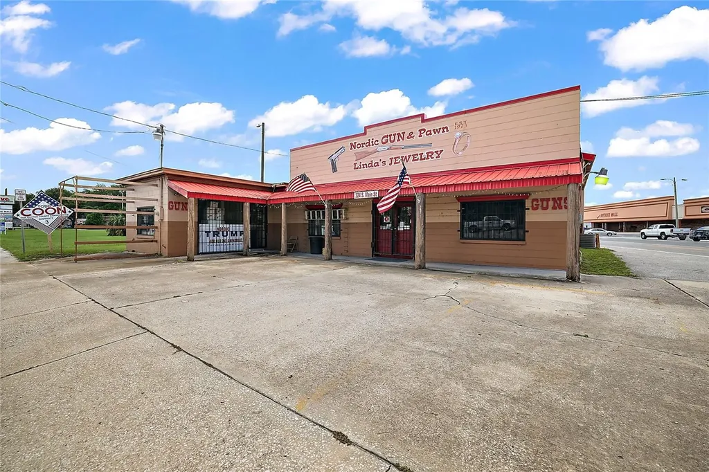 324 S Main Street Wildwood FL 34785
