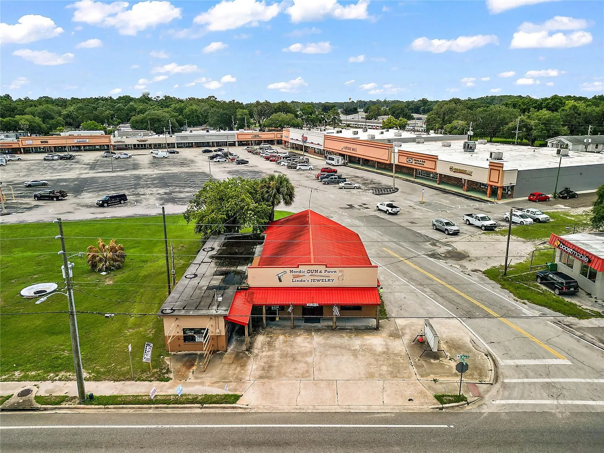 324 S Main Street Wildwood FL 34785