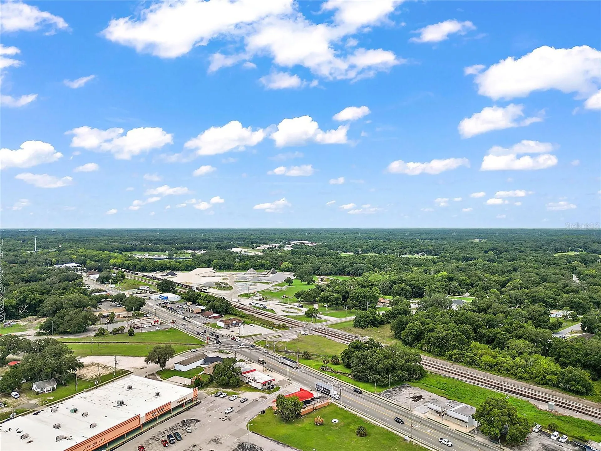 324 S Main Street Wildwood FL 34785