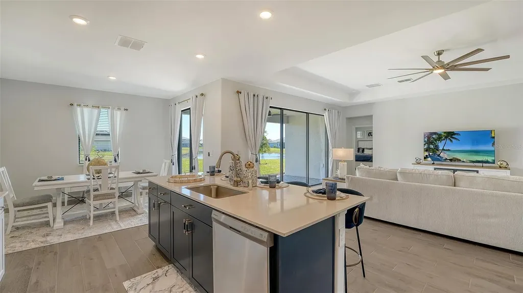 4909 Oyster Pearl Street Lakewood Ranch FL 34211