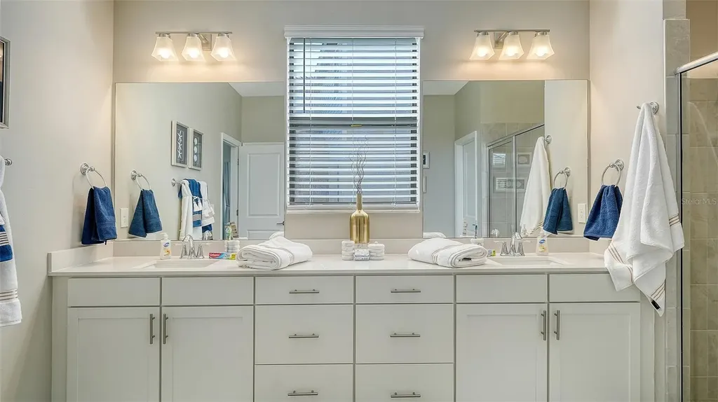 4909 Oyster Pearl Street Lakewood Ranch FL 34211