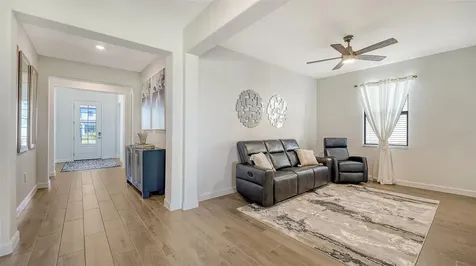 4909 Oyster Pearl Street Lakewood Ranch FL 34211