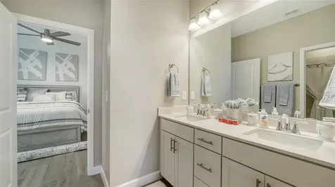 4909 Oyster Pearl Street Lakewood Ranch FL 34211