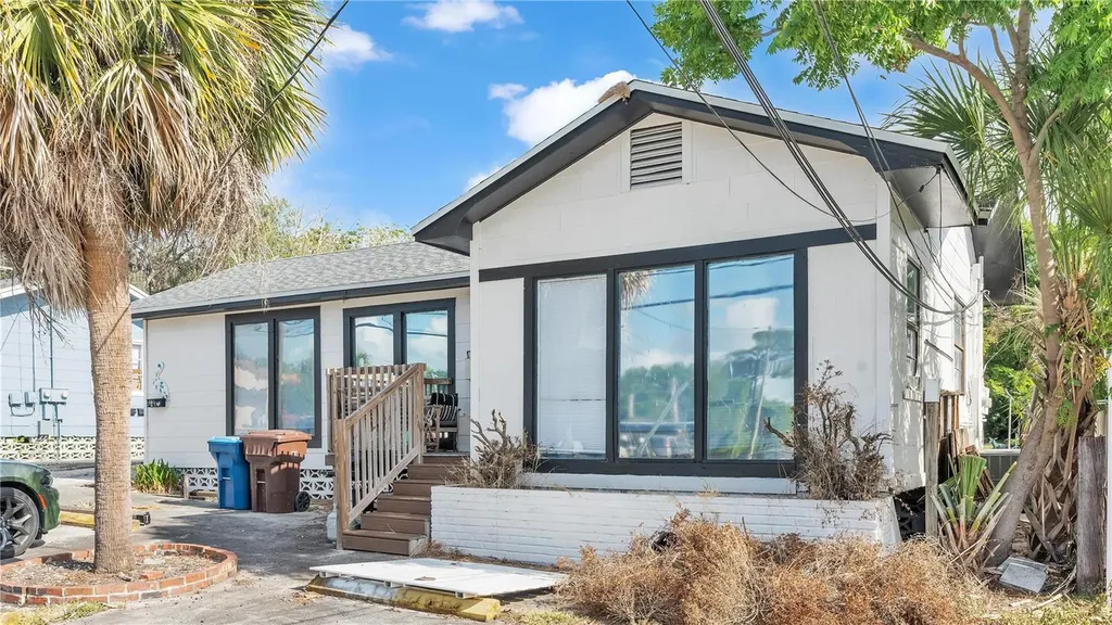 22 W Polk Avenue Lake Wales FL 33853