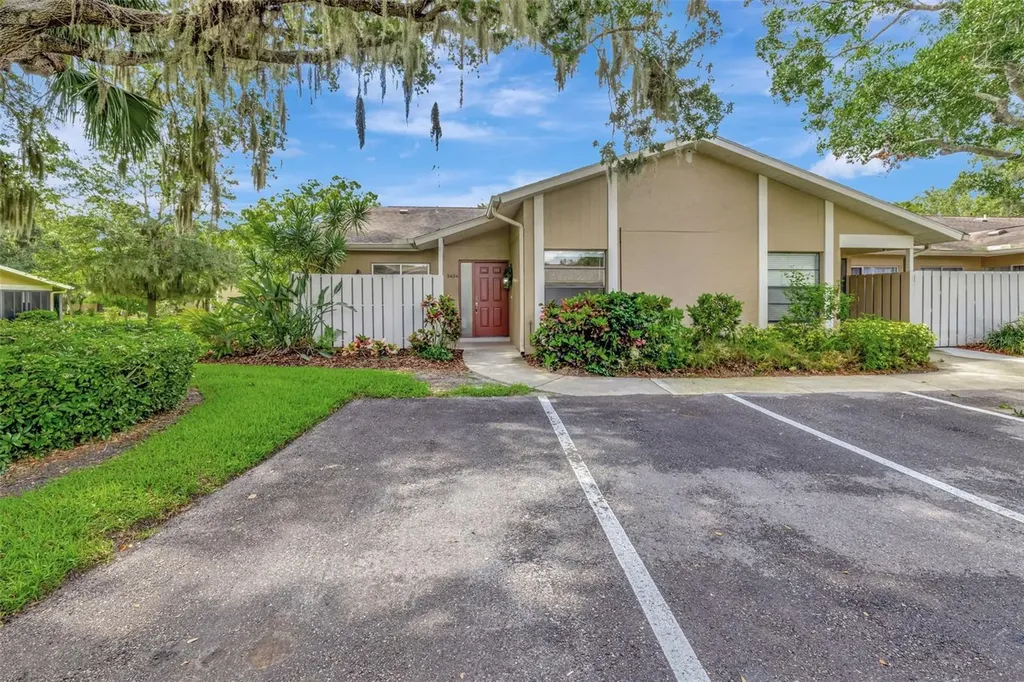 3434 Tallywood Lane Sarasota FL 34237