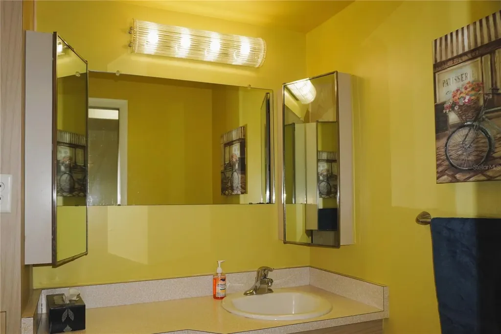 4349 Tahitian Gardens Circle Holiday FL 34691