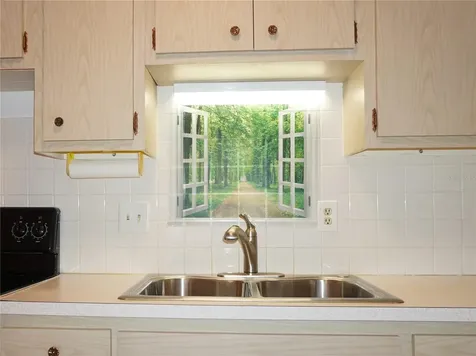4349 Tahitian Gardens Circle Holiday FL 34691