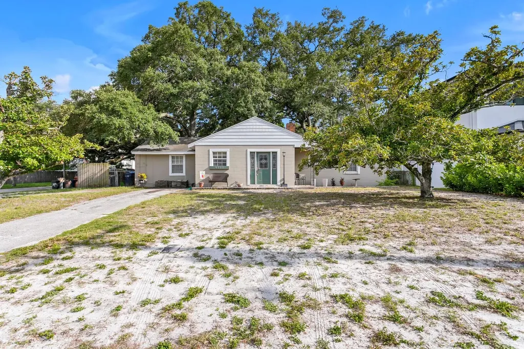 4302 W Jetton Avenue Tampa FL 33629