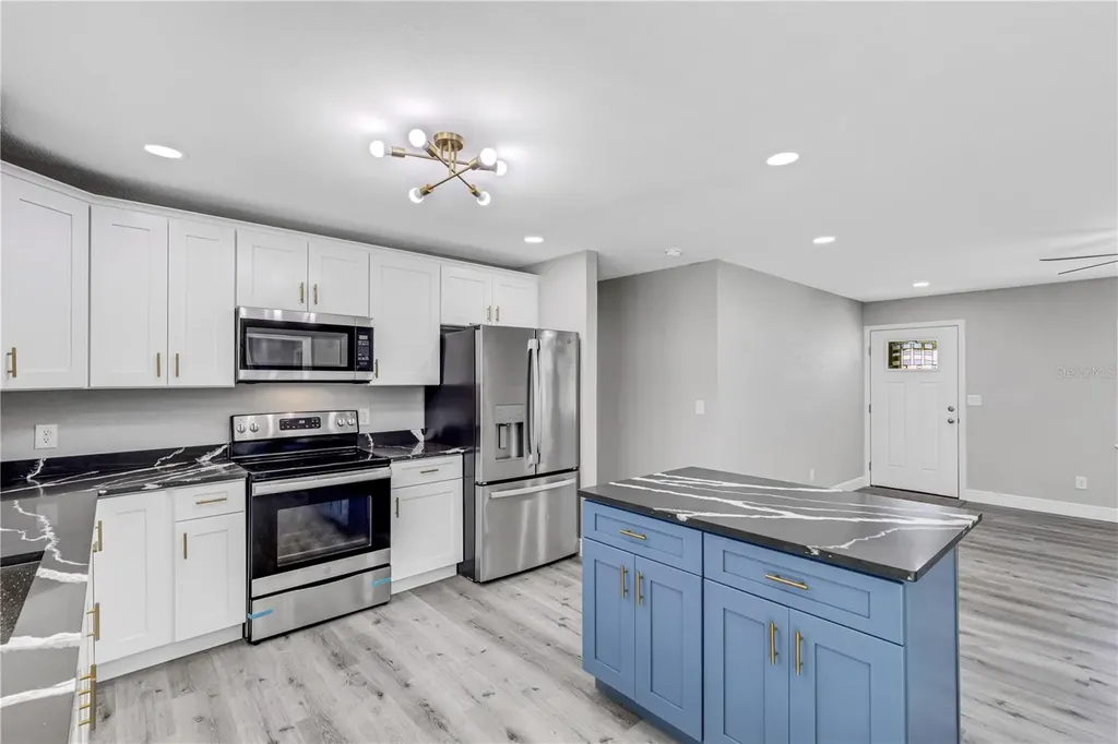 3419 Lisa Lane Lakeland FL 33801