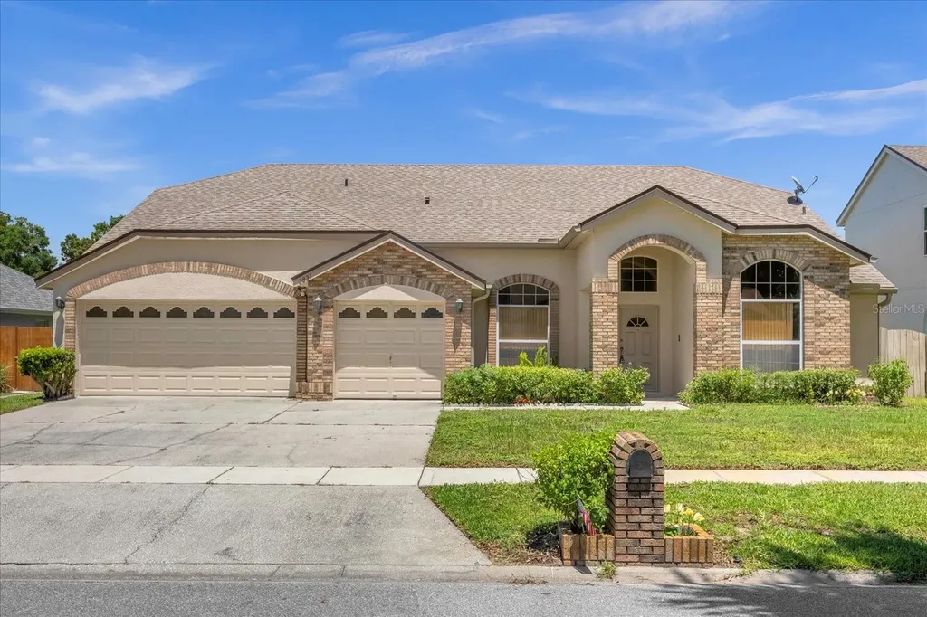 3831 Gatlin Place Circle Orlando FL 32812