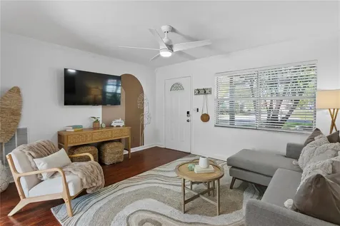 2974 Hillsdale Avenue Largo FL 33774