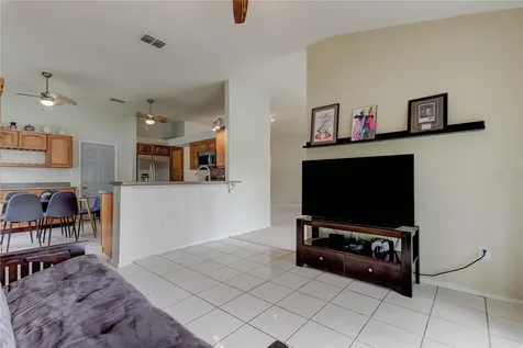 710 Jacaranda Drive Oldsmar FL 34677