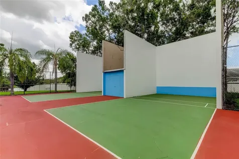710 Jacaranda Drive Oldsmar FL 34677