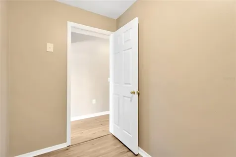 12132 Tree Haven Avenue Gibsonton FL 33534