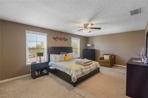 128 Hawthorne Way Davenport FL 33896