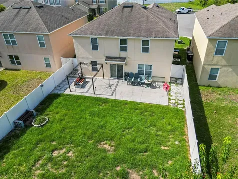 128 Hawthorne Way Davenport FL 33896