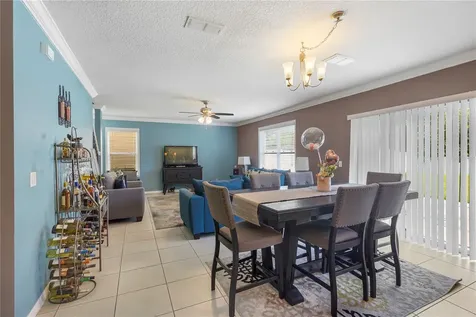 128 Hawthorne Way Davenport FL 33896