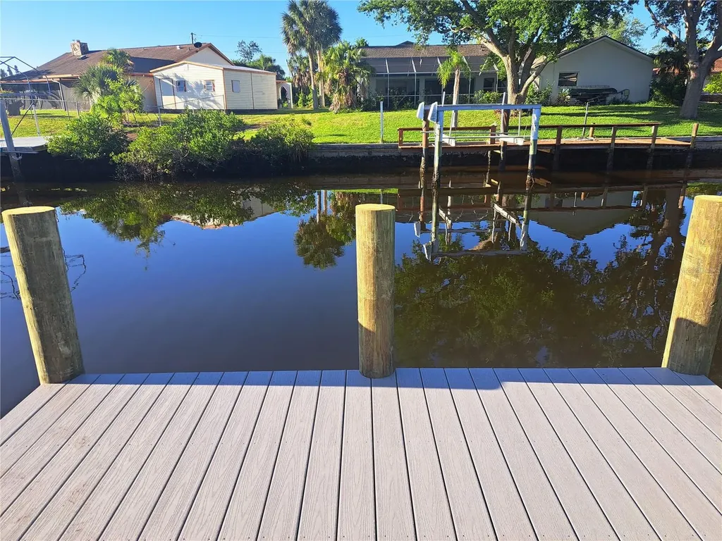 18641 Klingler Circle Port Charlotte FL 33948