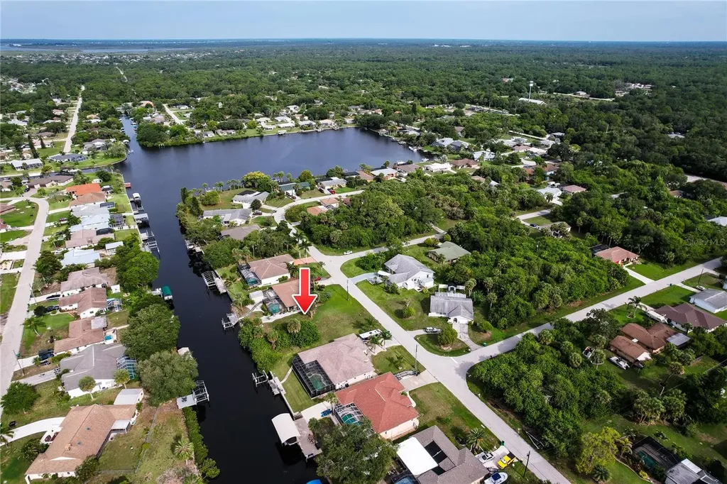 18641 Klingler Circle Port Charlotte FL 33948