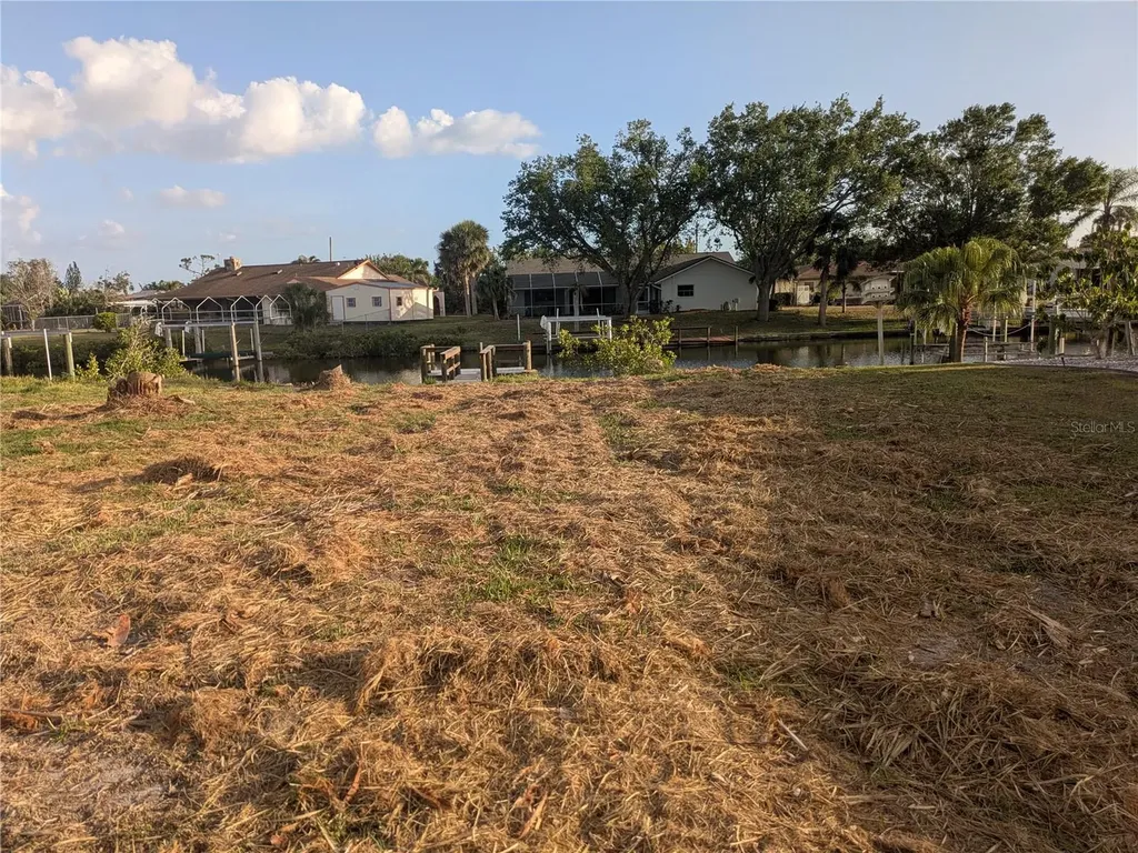 18641 Klingler Circle Port Charlotte FL 33948
