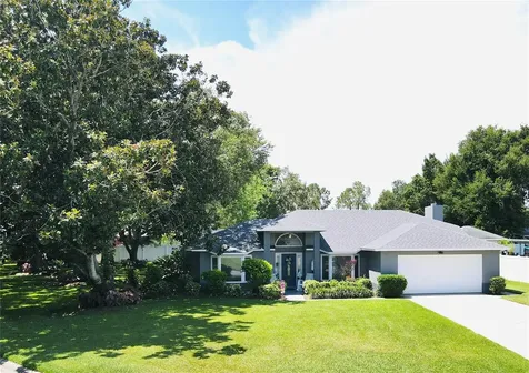 2101 Kirkland Lake Drive Auburndale FL 33823