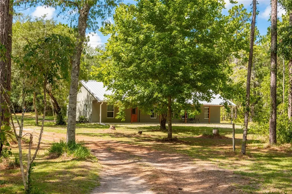 15220 Taralane Avenue Brooksville FL 34604