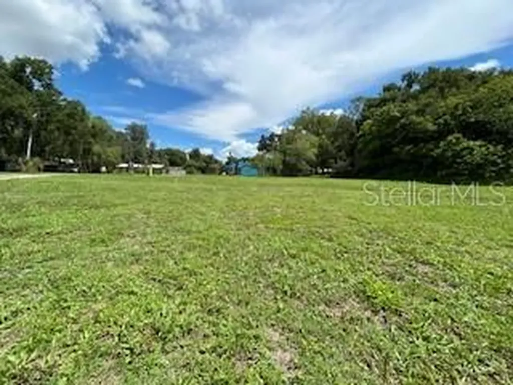 NE Fourth Street Webster FL 33597