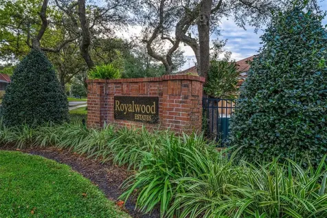 824 Royalwood Lane Oviedo FL 32765