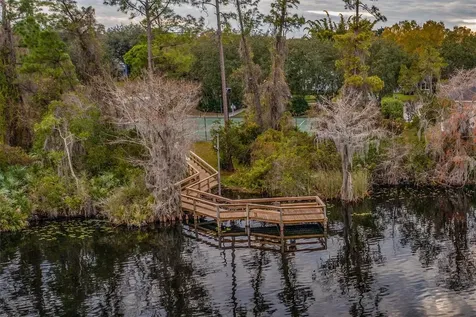 824 Royalwood Lane Oviedo FL 32765