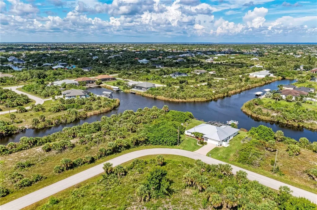 10442 Mcalester Circle Port Charlotte FL 33981