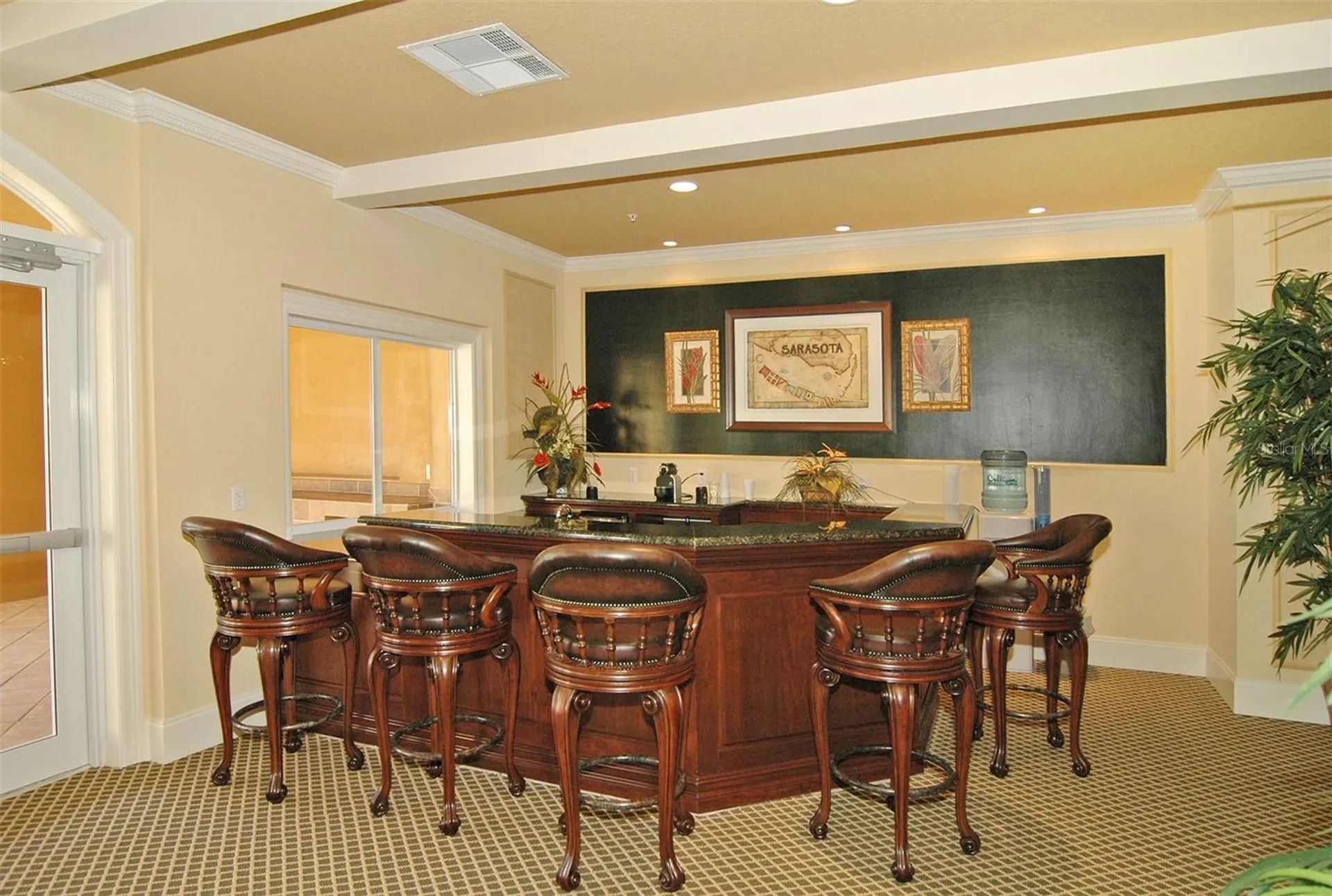 1064 N Tamiami Trail Sarasota FL 34236