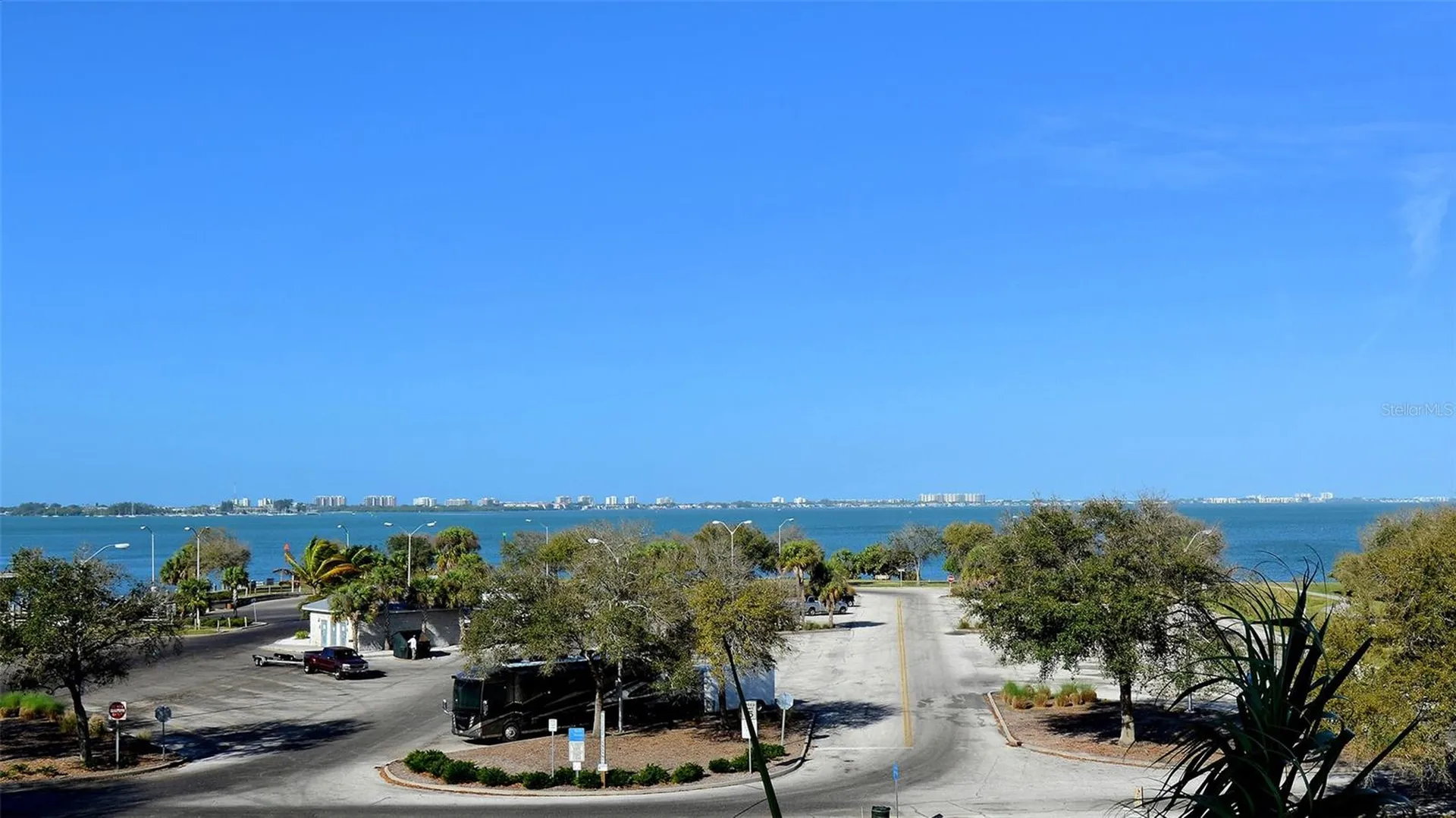 1064 N Tamiami Trail Sarasota FL 34236