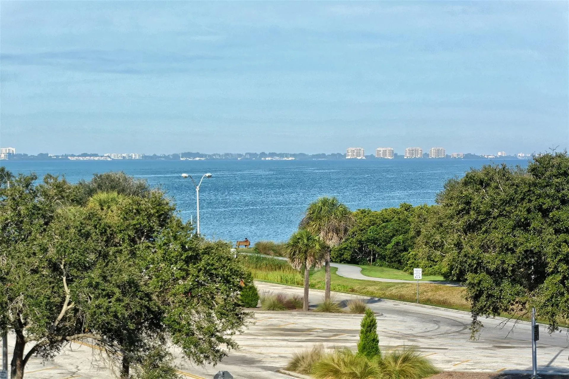1064 N Tamiami Trail Sarasota FL 34236