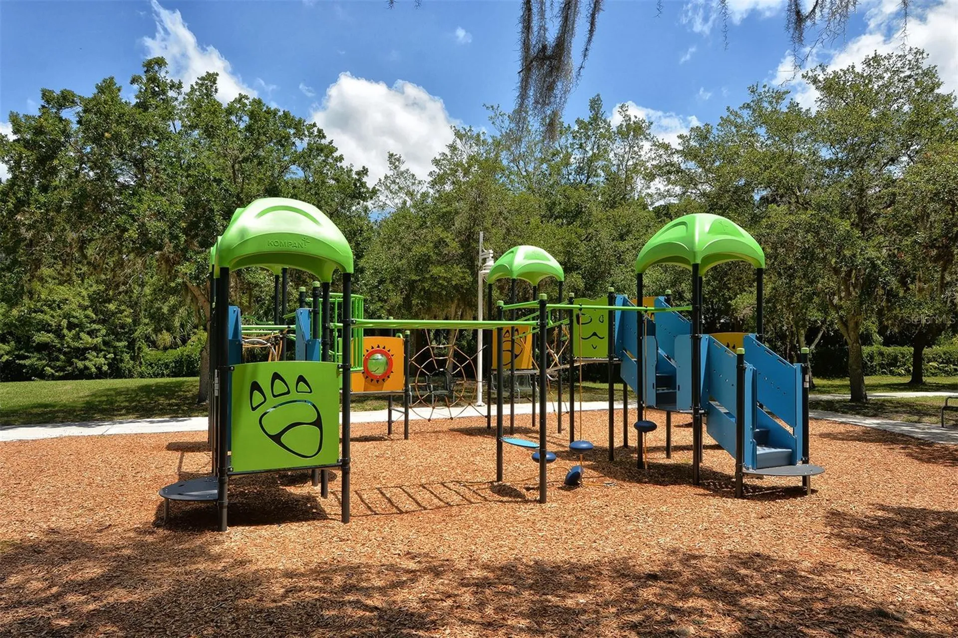 1064 N Tamiami Trail Sarasota FL 34236
