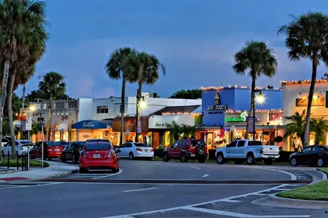 1064 N Tamiami Trail Sarasota FL 34236
