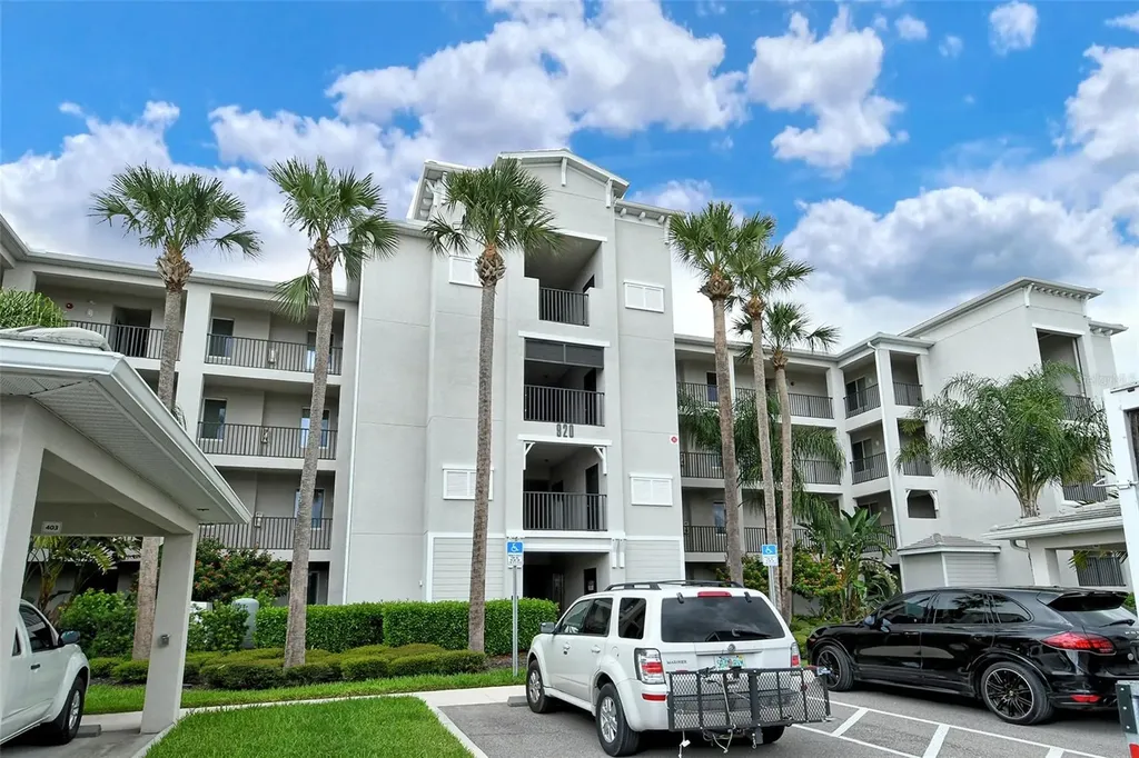920 Tidewater Shores Loop Bradenton FL 34208