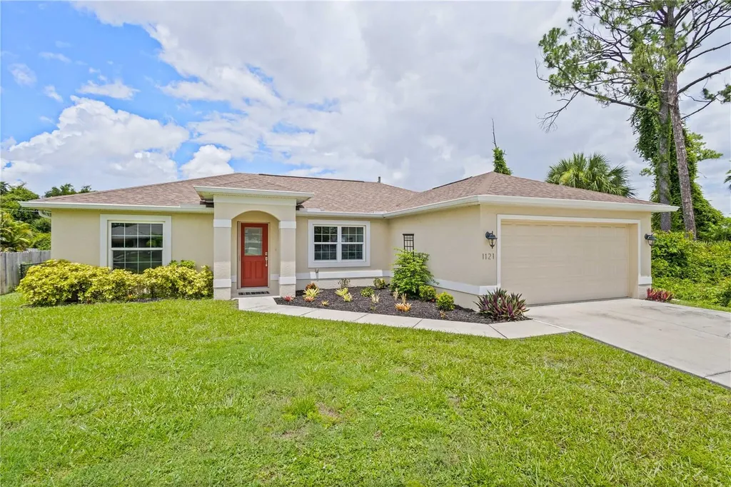 1121 Mccrory Street North Port FL 34286