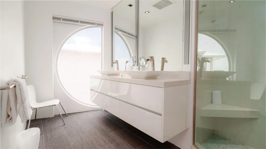 107 Elm Avenue Anna Maria FL 34216