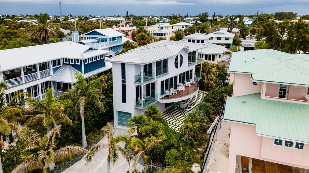 107 Elm Avenue Anna Maria FL 34216