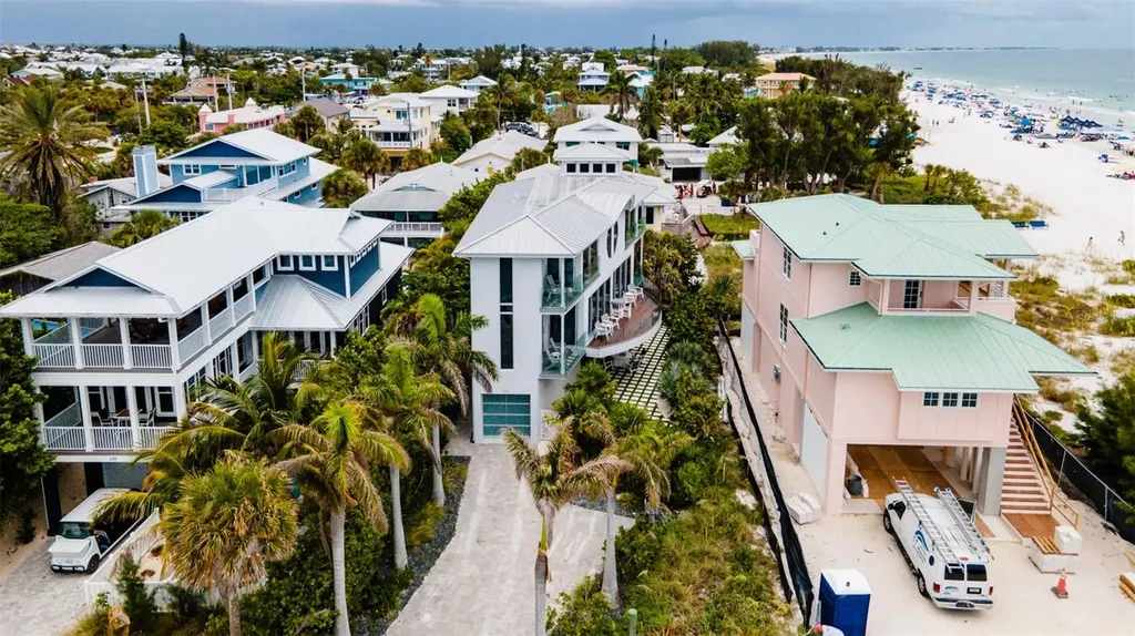 107 Elm Avenue Anna Maria FL 34216