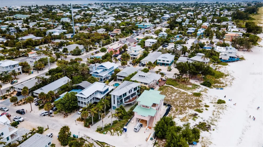 107 Elm Avenue Anna Maria FL 34216