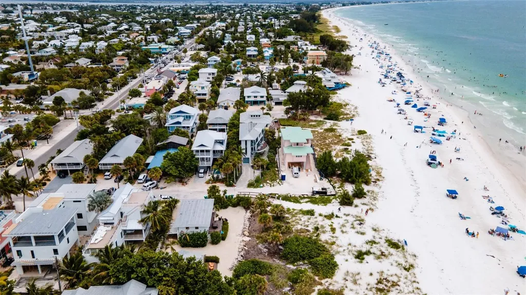 107 Elm Avenue Anna Maria FL 34216