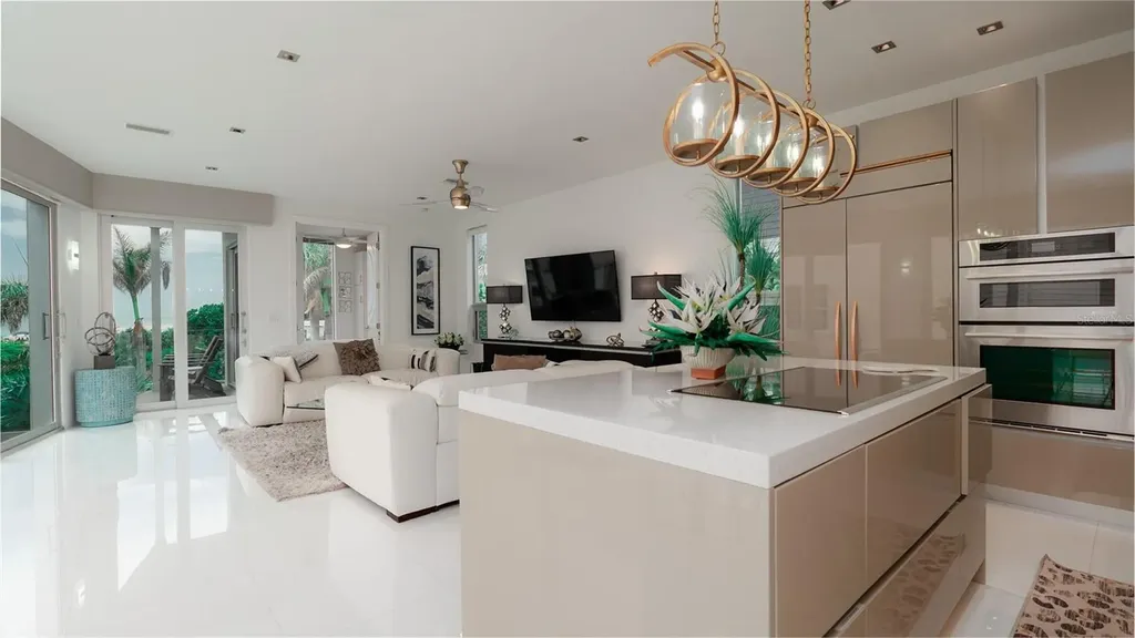 107 Elm Avenue Anna Maria FL 34216