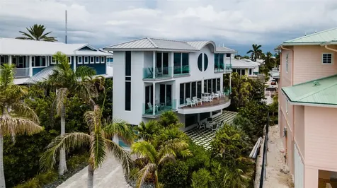 107 Elm Avenue Anna Maria FL 34216