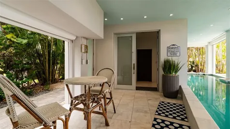 107 Elm Avenue Anna Maria FL 34216
