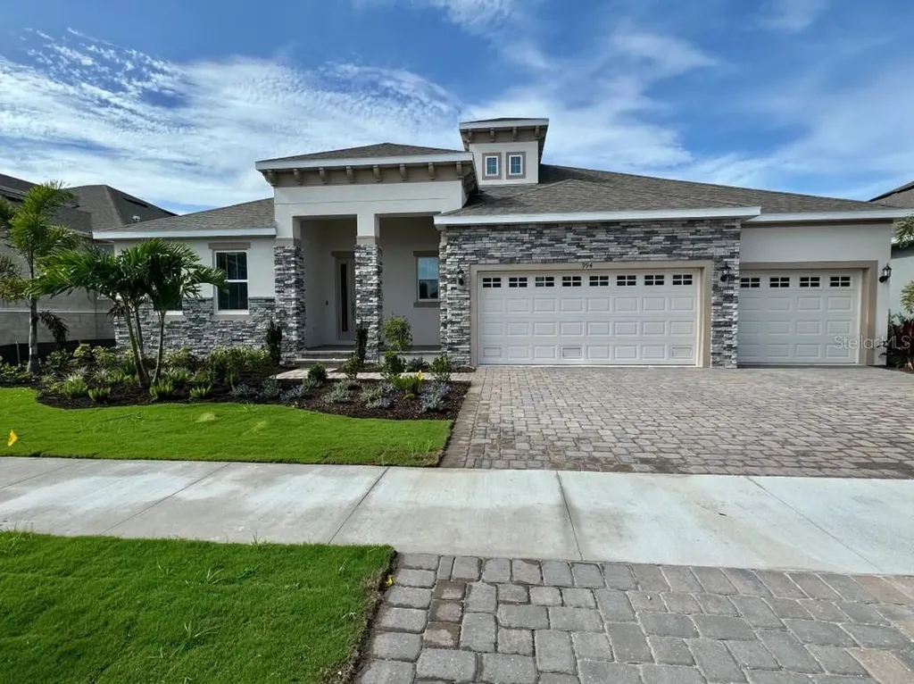 994 Signet Drive Apollo Beach FL 33572