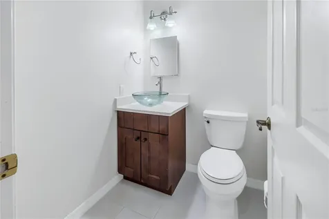 908 Lake Placido Court NE St Petersburg FL 33703