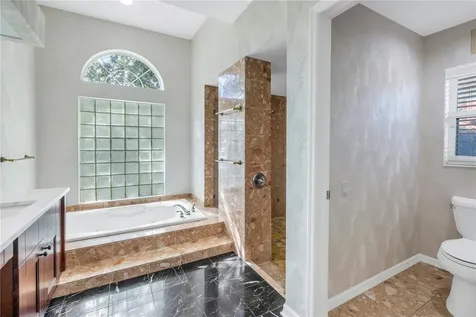 908 Lake Placido Court NE St Petersburg FL 33703